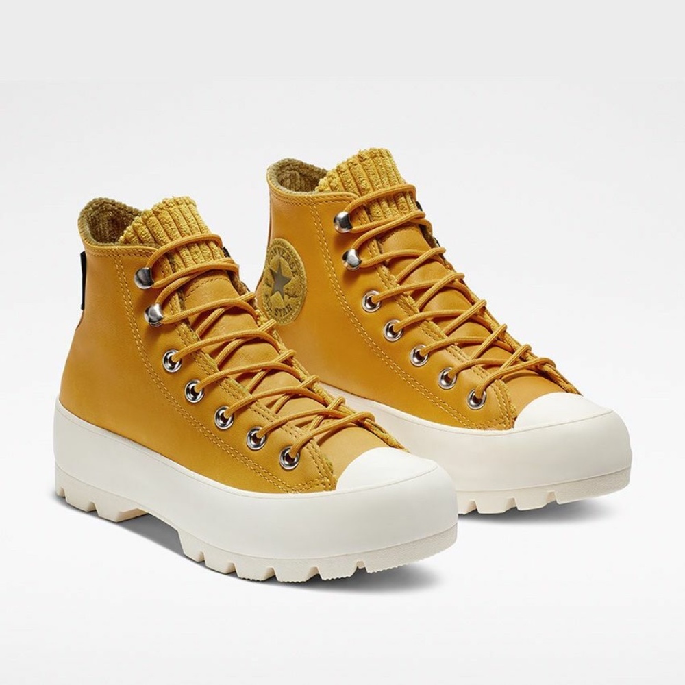 Converse Chuck Taylor All Star Lugged Winter Retrograde Gore-Tex Gold Dart